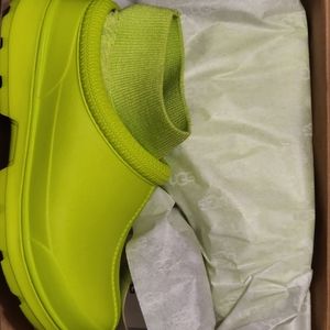 UGG W Tasman X Clog size 9